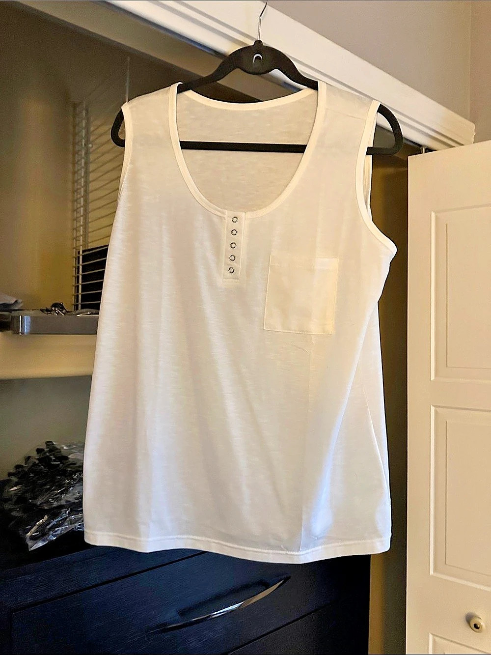 White Tank Top Like New